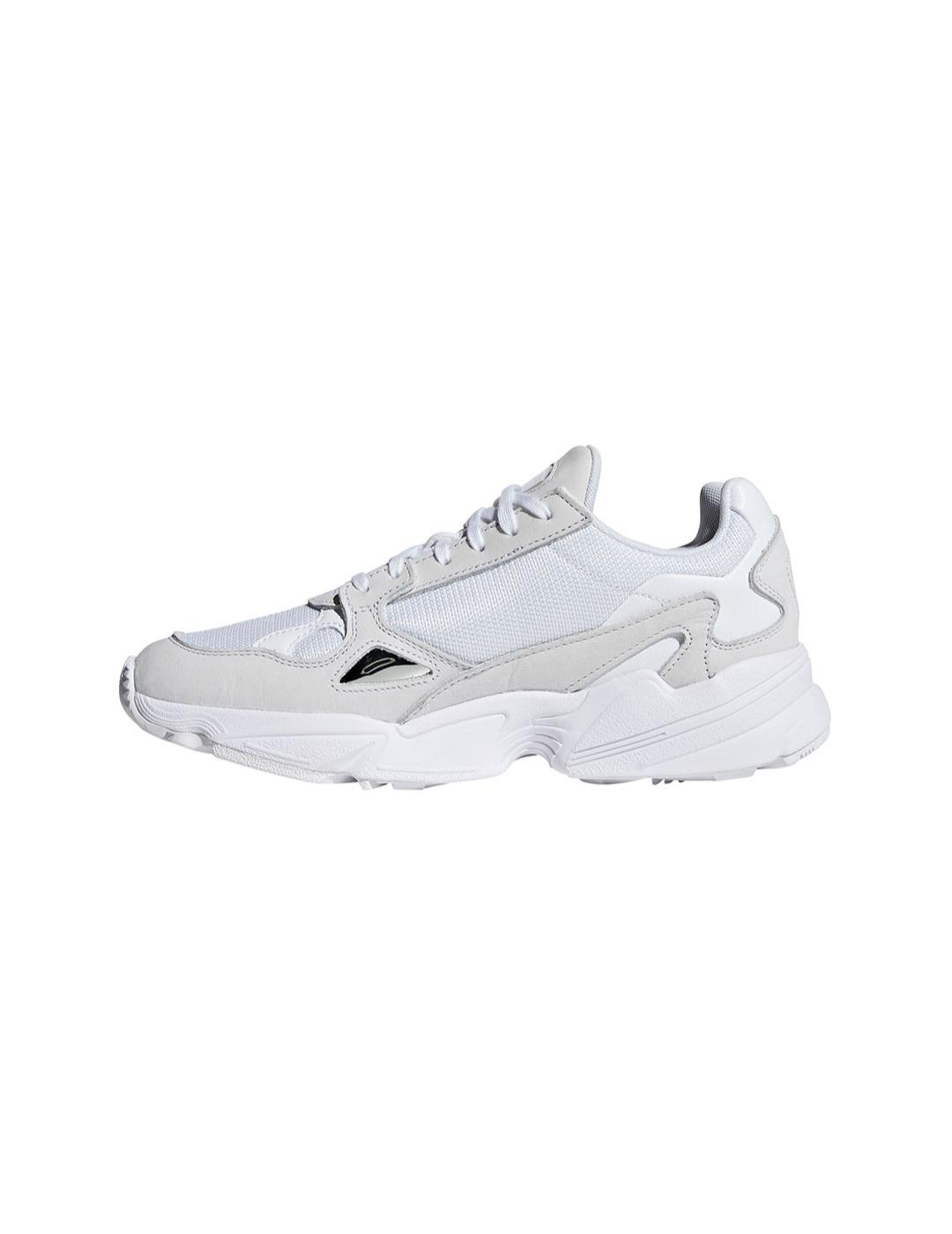 Adidas falcon mujer blancas hotsell